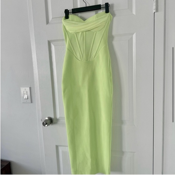 Corset Bandage Midi Dress in Lime - XS - Picture 3 of 6